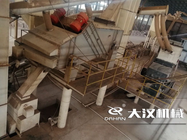 莫來砂直線振動篩 莫來砂直線振動篩