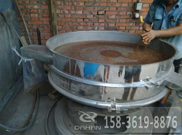 茶籽粉超聲波振動(dòng)篩篩分前 茶籽粉超聲波振動(dòng)篩篩分前